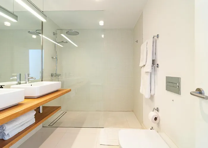 Luxurious In Terrazas Del Duque 아데제